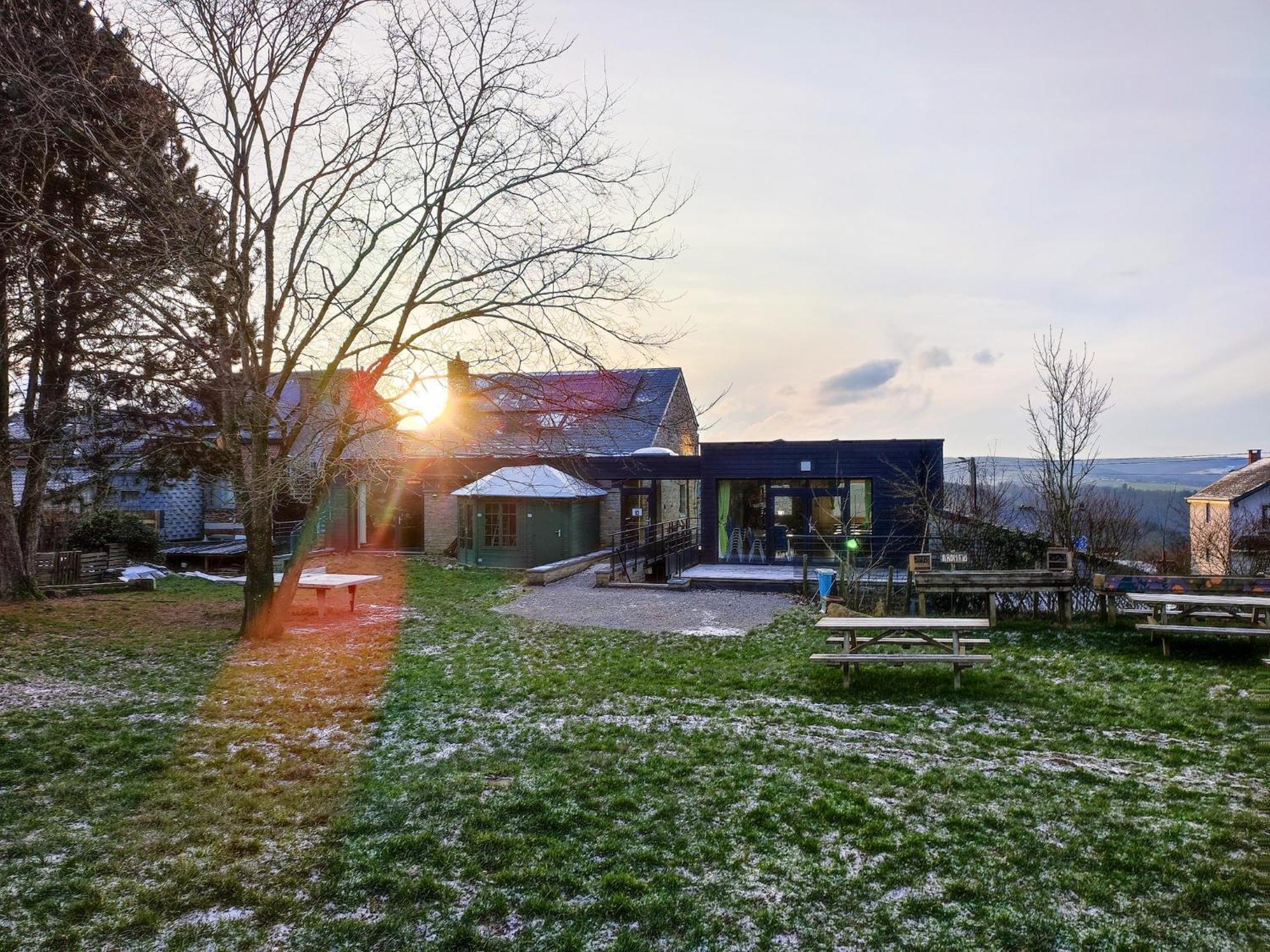 Le Fagotin - Youth Hostel Stoumont Eksteriør billede